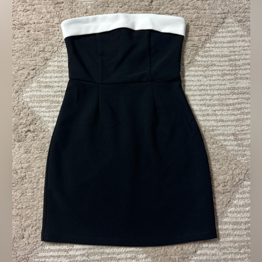Edikted Priyah Contrast Fold Over Dress